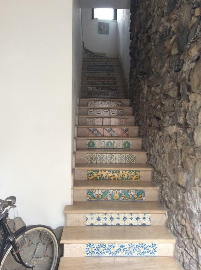 B&B Domus Candida Калатабиано Екстериор снимка